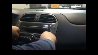 FIAT BRAVO installazione autoradio EONON 12 [upl. by Ettennaej]