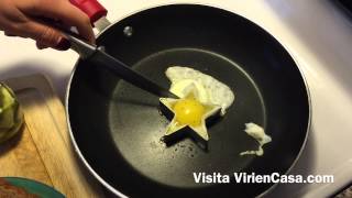 Como hacer un huevo estrellado en forma de estrella   DIY Egg with star shape [upl. by Aner]