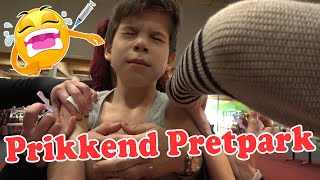 DE KINDEREN KRIJGEN HUN 9 JARIGE PRIK IN PRETPARK DTP amp BMR VACCINATIE [upl. by Norvil]