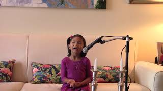 HaMotzi  Hebrew Blessing for Bread Challa sung by 5 year old girl  Miryam [upl. by Burbank]