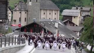 LAncienne Cécilia de Chermignon aux Lilas Blancs [upl. by Uhsoj249]