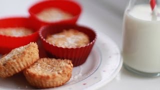 How to Make 4 Ingredient Healthy Coconut Macaroons  UK Dietitian Nichola Whitehead [upl. by Drhcir74]