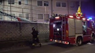 Incendio allospedale di Tivoli tre vittime e 200 pazienti evacuati [upl. by Wolram]