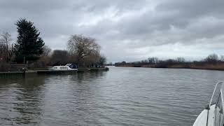 Coming into Oulton Broad River Waveney [upl. by Rachel]