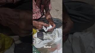 Hardworking Old Man Selling Boiled Egg In Sealdah shorts youtubeshorts streetfood [upl. by Riatsala]