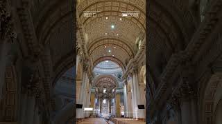 Cathédrale MarieReinedumonde de Montréal [upl. by Auhsaj]