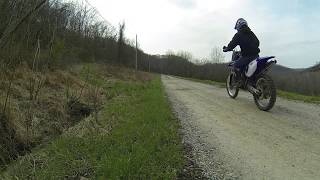 2001 YAMAHA YZ250F SOUND TEST WITH THE FMF POWERCORE 4 WITH AND WITH OUT SPARK ARRESTOR [upl. by Anik570]