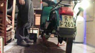 Motorstart Vespa Cosa 200 GS ohne Auspuff [upl. by Ettesel]