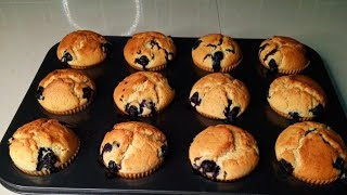 How to prepare tasty lemon blueberry cupcakes at home [upl. by Bork]