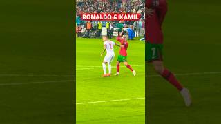 Polonya defansı Ronaldo’yu tutmaya çalışıyor ronaldo cristianoronaldo portekiz [upl. by Rivkah266]