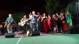 ΓΕΛ ΡΑΦΗΝΑΣ 2017  quotKalinifta  griko song of Salentoquot  Magna Graecia  ENCARDIA live [upl. by Ladew]