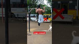 Perfect vs Bad PullUp Form Avoid These Common Mistakes pullup gymtips [upl. by Enneirdna]