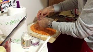 Nascita di una Pizza Napoletana con Condimento quotCalabraquotcotta in F1 in 60 secondi [upl. by Ziladnerb502]