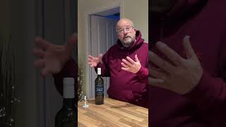 Wine Cru Wednesday Blanc Sec de Suduiraut 2020 [upl. by Faust]