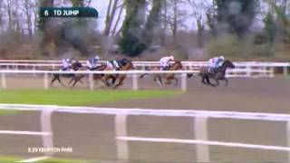 26122014 Kempton 4Race Christmas Hurdle  Gruppe 1 3219 m [upl. by Nyliac]