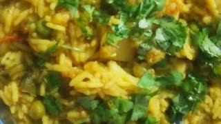 Mix Vegetable Dal Khichdi Khichdi Recipe Kunti Veg Food [upl. by Netsew]