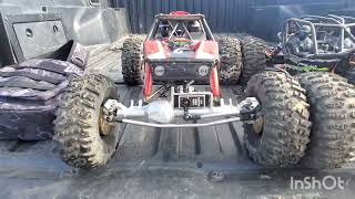 Axial Capra on Ryft axles VS vfd twin Ryft rccrawler ryft vanquish capra [upl. by Atteiluj305]